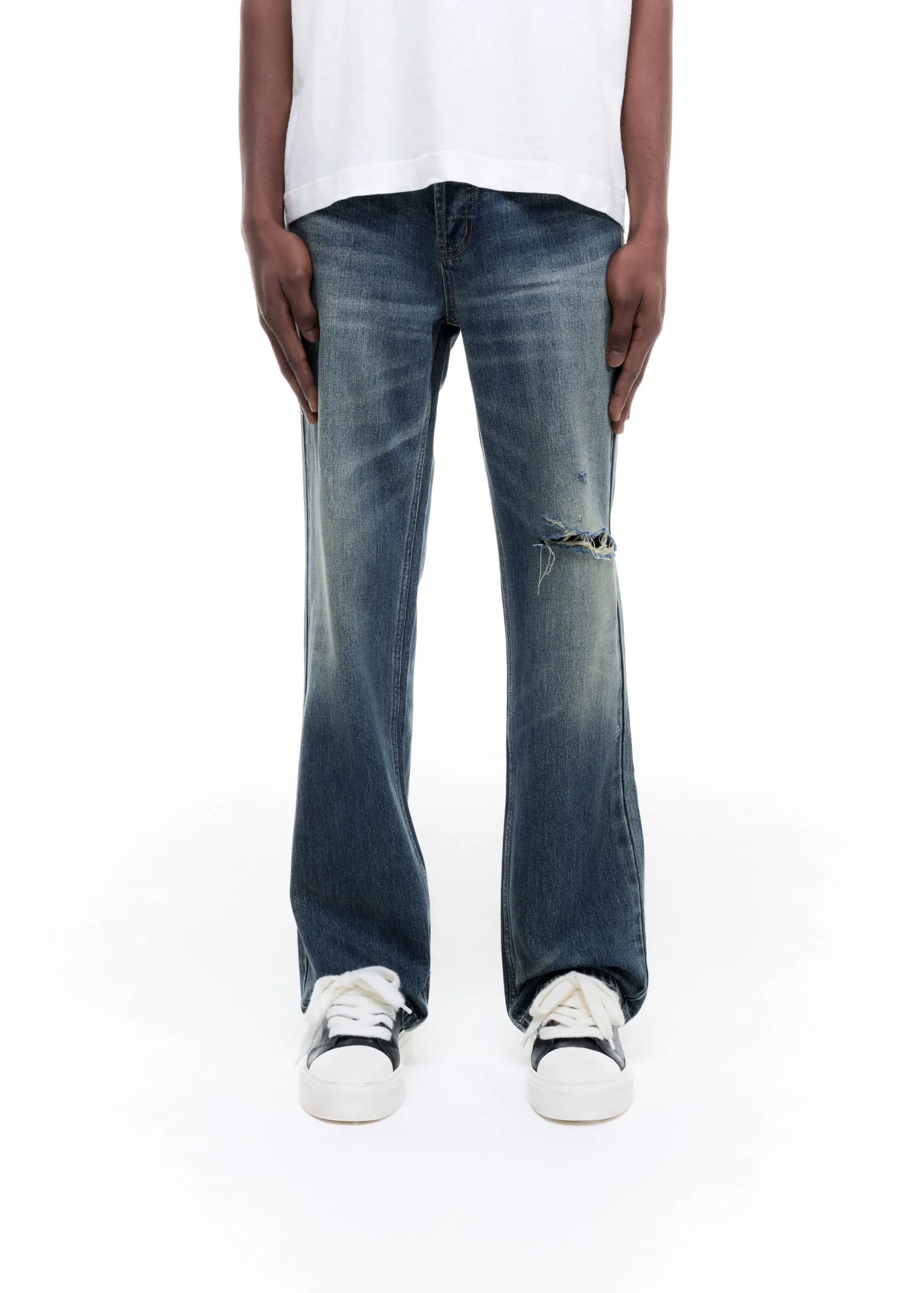 DARK WASH JEANS - Image 3