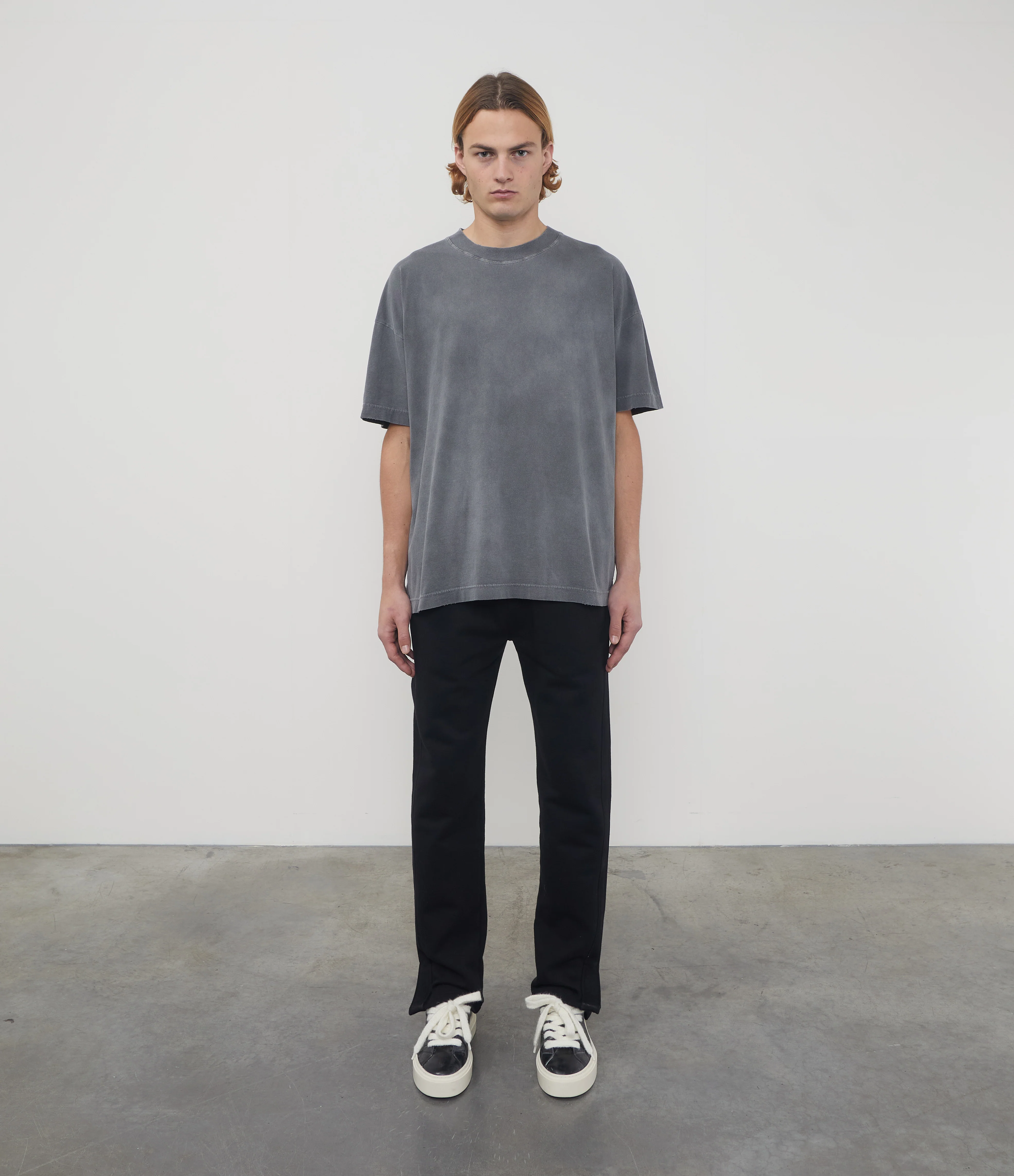 DISTRESSED LIGHTWEIGHT T-SHIRT - Image 2