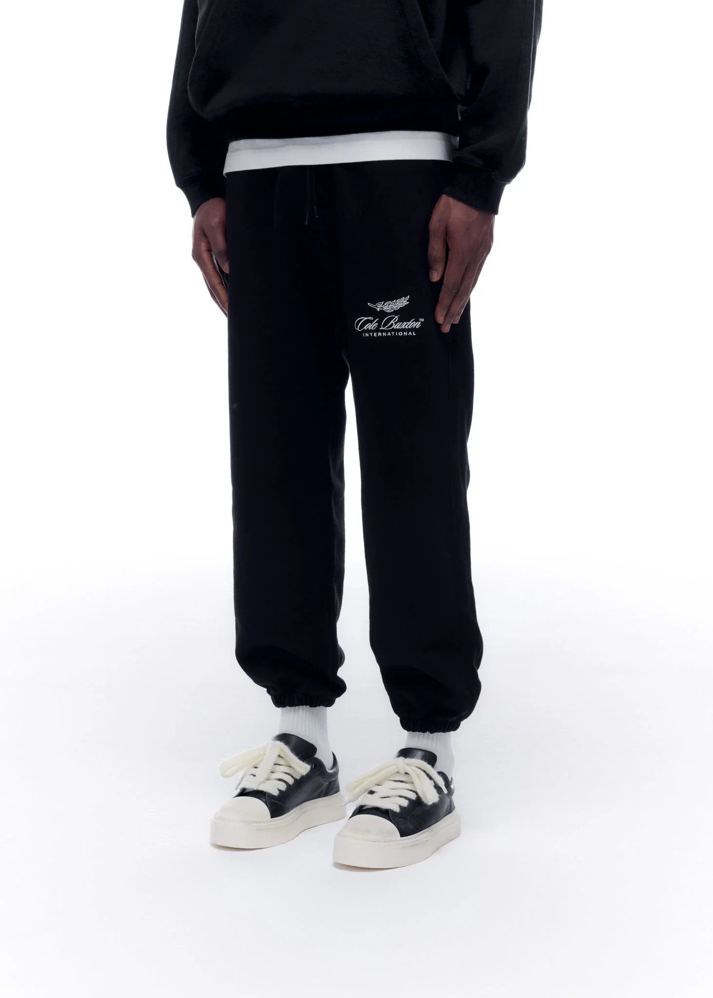 INTERNATIONAL SWEATPANTS - Image 5
