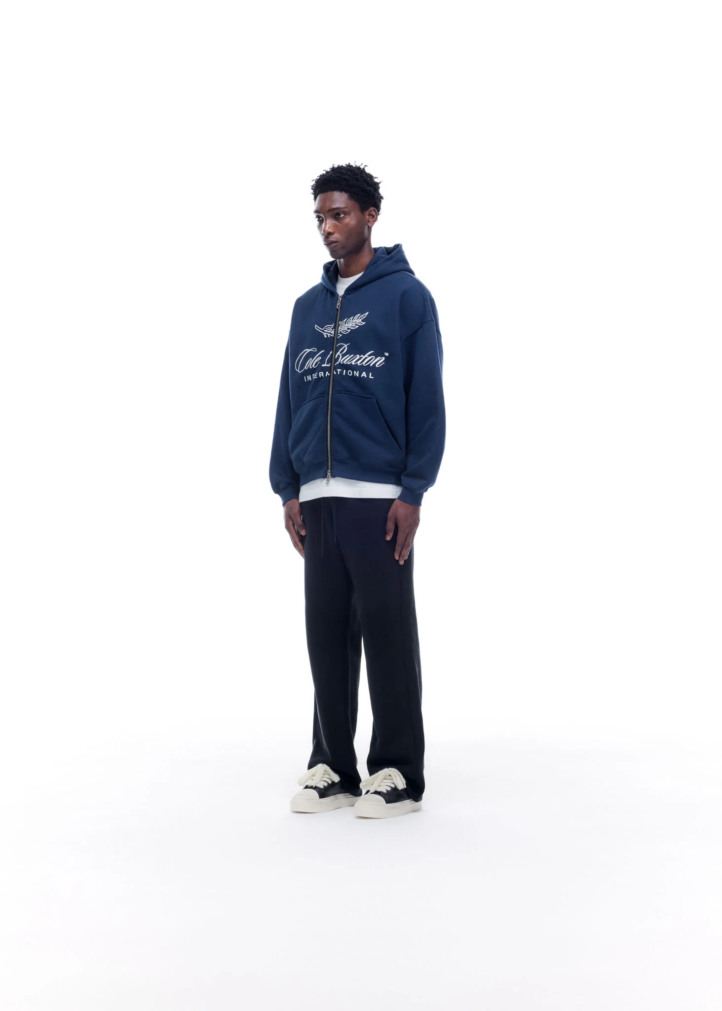 INTERNATIONAL ZIPPED HOODIE - Image 3