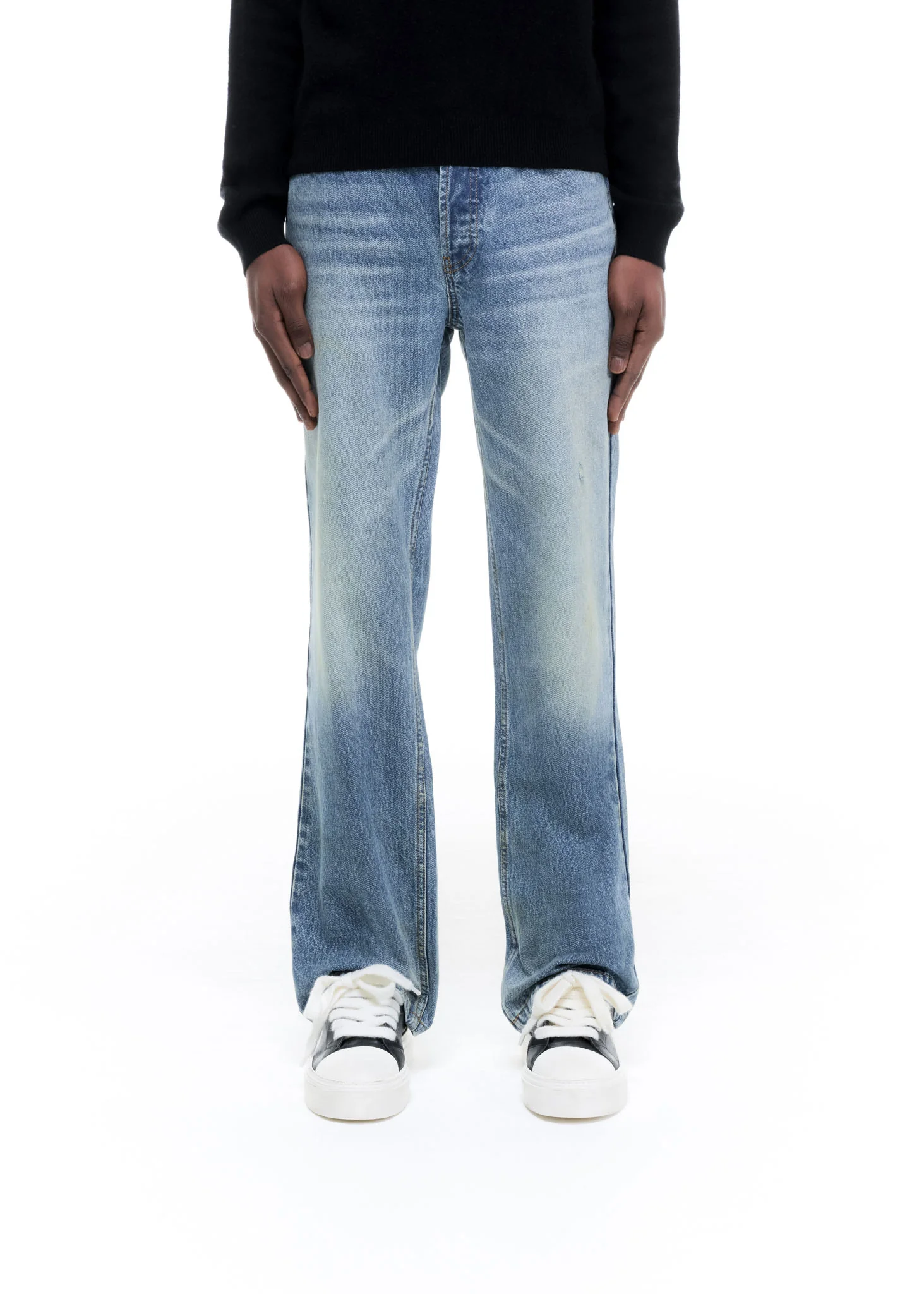 MID WASH JEANS - Image 3