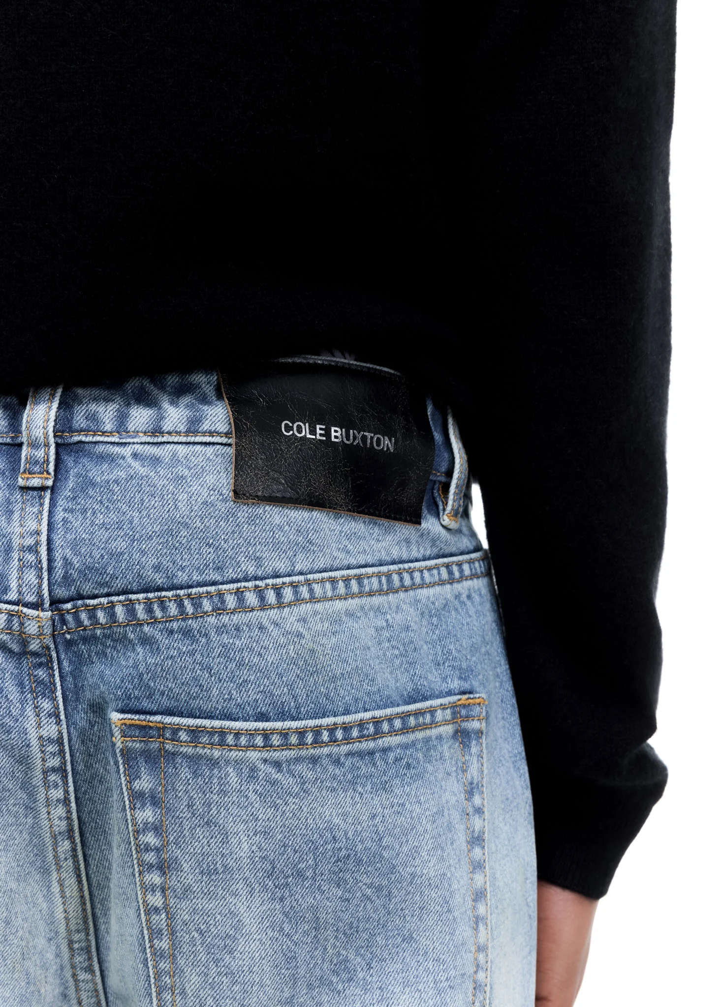 MID WASH JEANS - Image 7