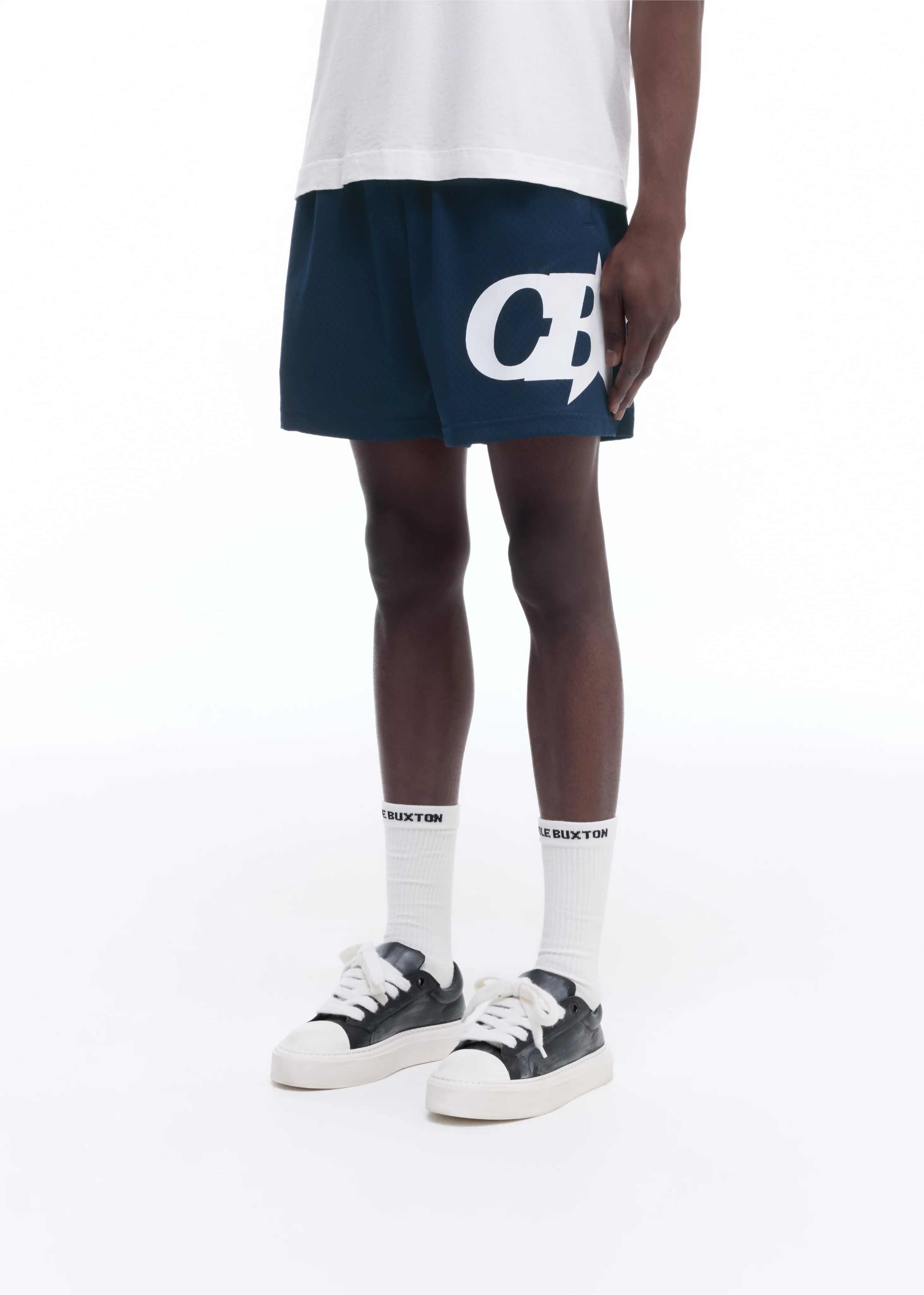 STAR MESH SHORTS - Image 4
